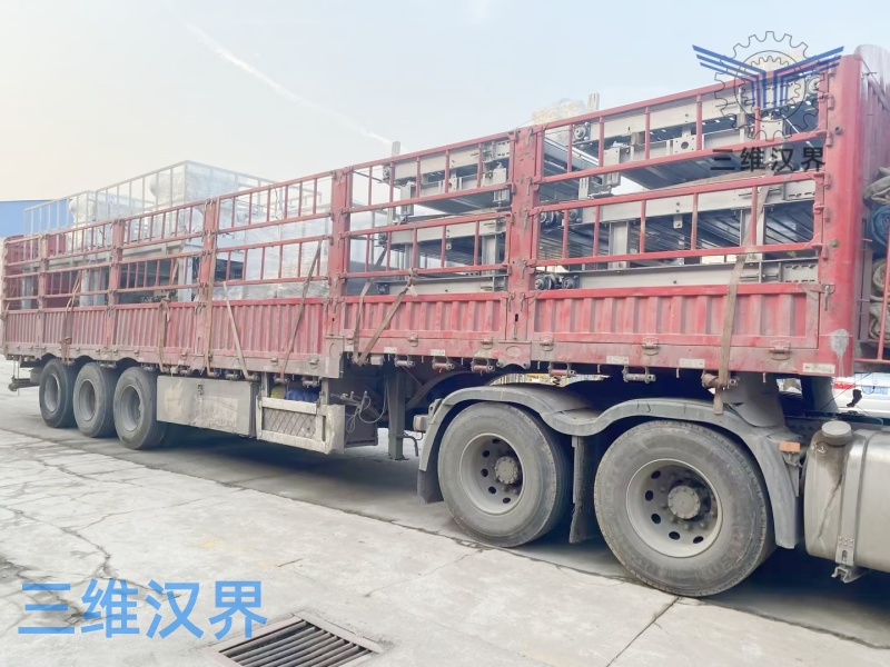 湖北客户订制的吨袋包装机输送线发货